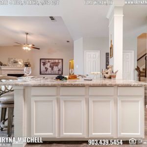 House For Sale in Fort Worth TX, Contact Iryna Mitchell REALTOR - 903-439-5454 - www.irynamitchell.com - RE/MAX DFW Associates