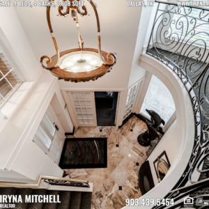 House For Sale in Dallas, TX, Contact Iryna Mitchell REALTOR - 903-439-5454 - www.irynamitchell.com - RE/MAX DFW Associates